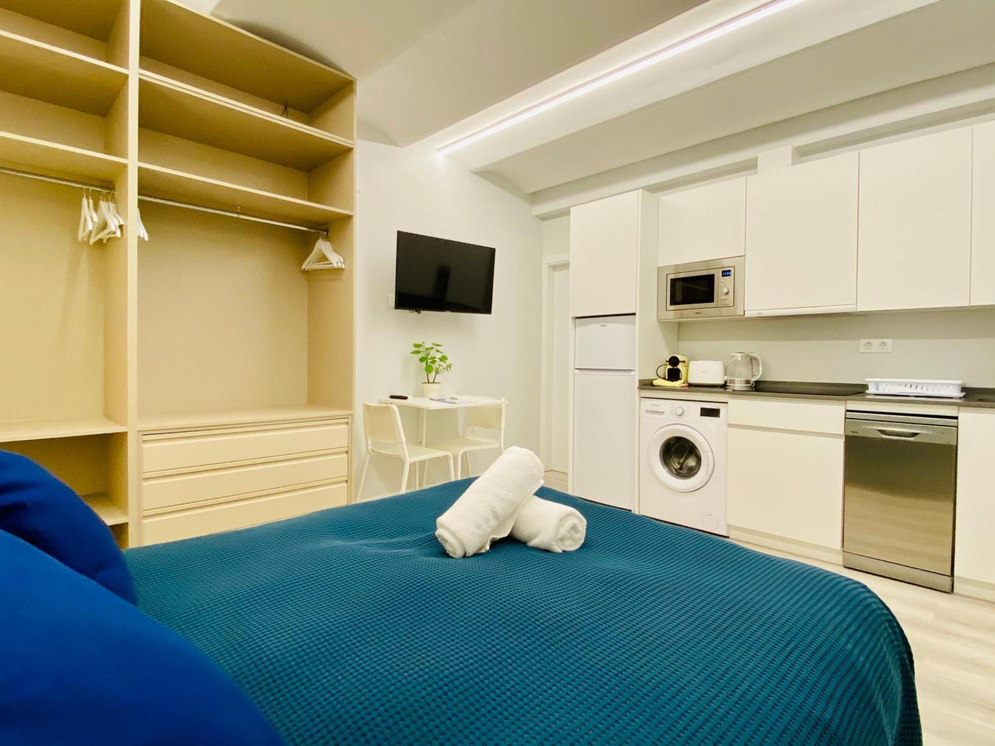 Estudio Centro Madrid Santa Ana Puerta Del Sol ภายนอก รูปภาพ